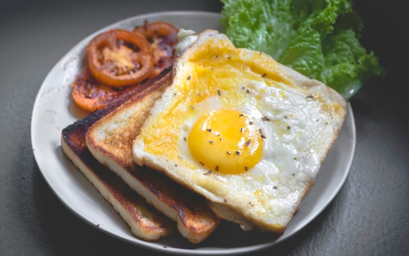 5 ideas de desayunos ricos en proteínas para empezar el día con energía